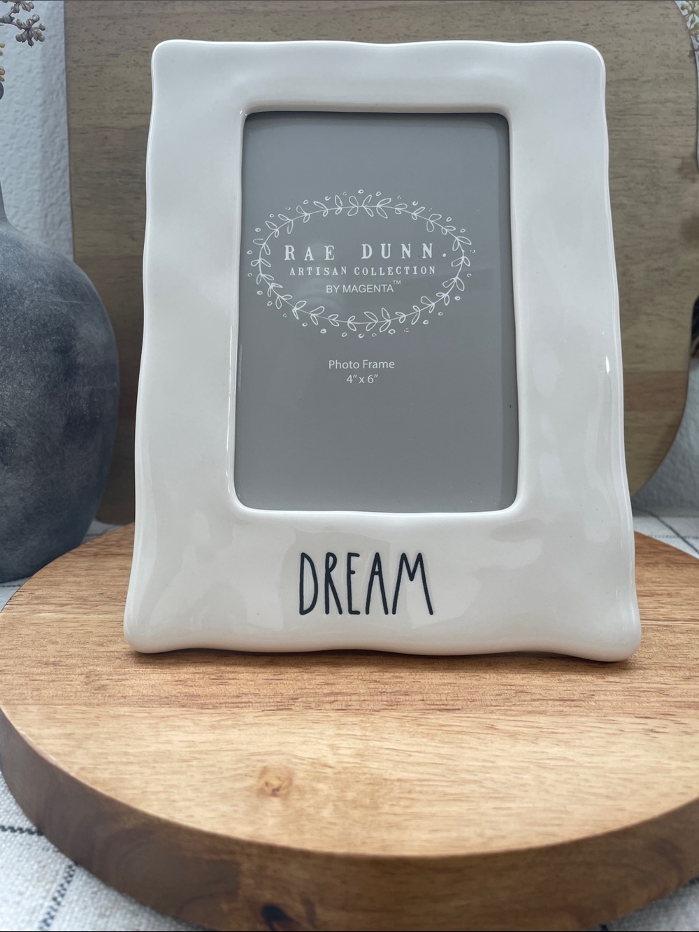 SALE! NEW Rae Dunn Cream Ceramic 'Dream' Photo Frame 4”x6”